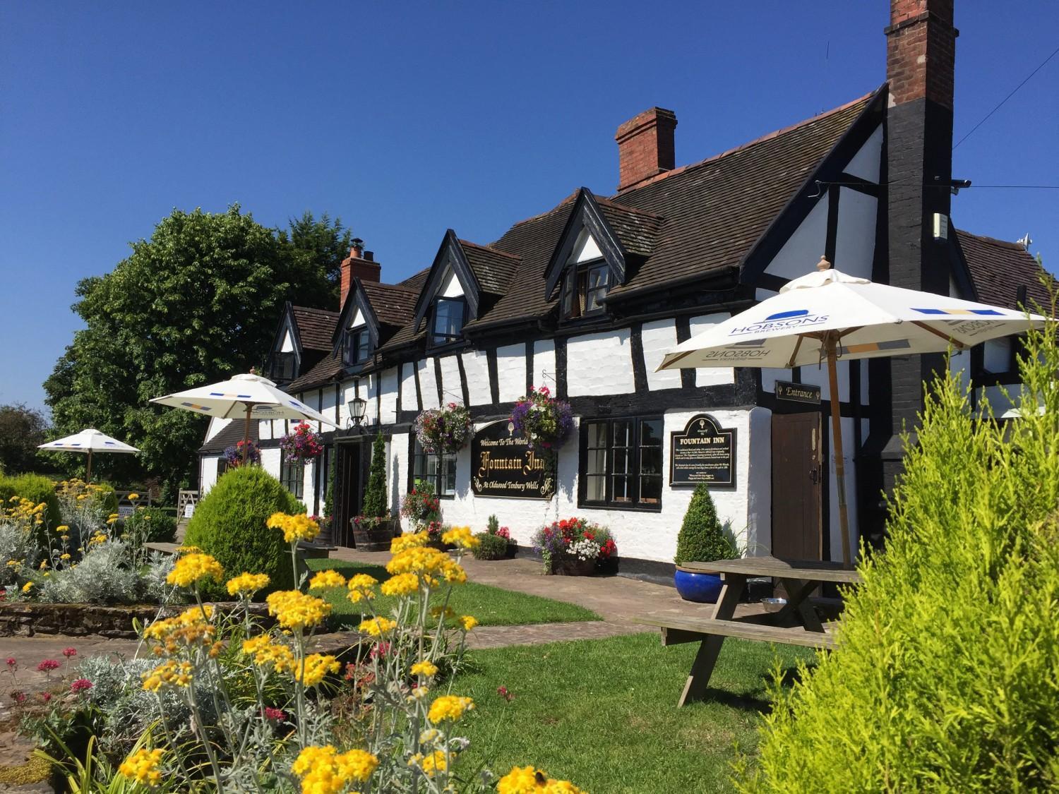The Fountain Inn Tenbury Wells 外观 照片